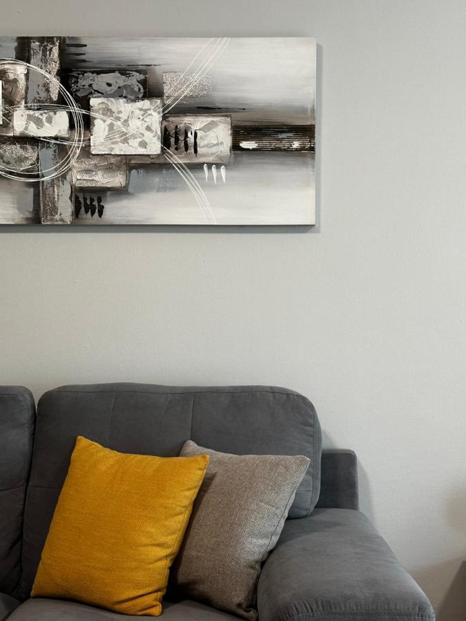 Jp Luxury Apartment In Citycenter Ksanti Zewnętrze zdjęcie